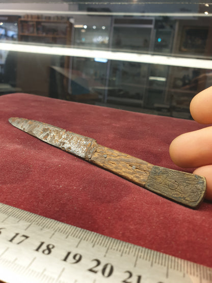 Medieval 12-14th C A.D River Thames Knife